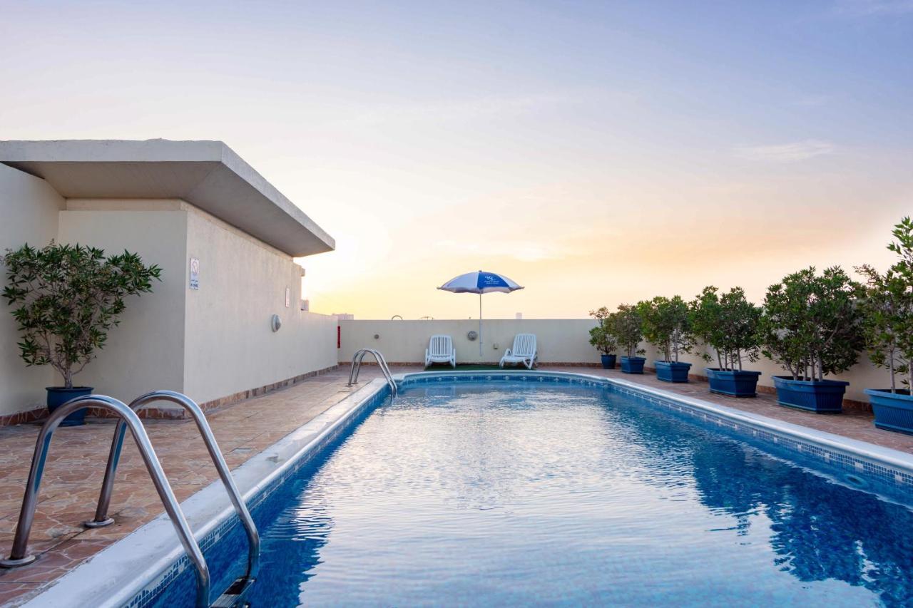 Icon Hotel Apartments Dubai Exterior photo
